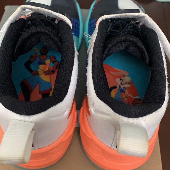 Space Jam Lebron XVlll Low (PS) - Picture 5 of 6